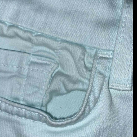 7 For All Manking Cropped Skinny Jean - Picture 6 of 9